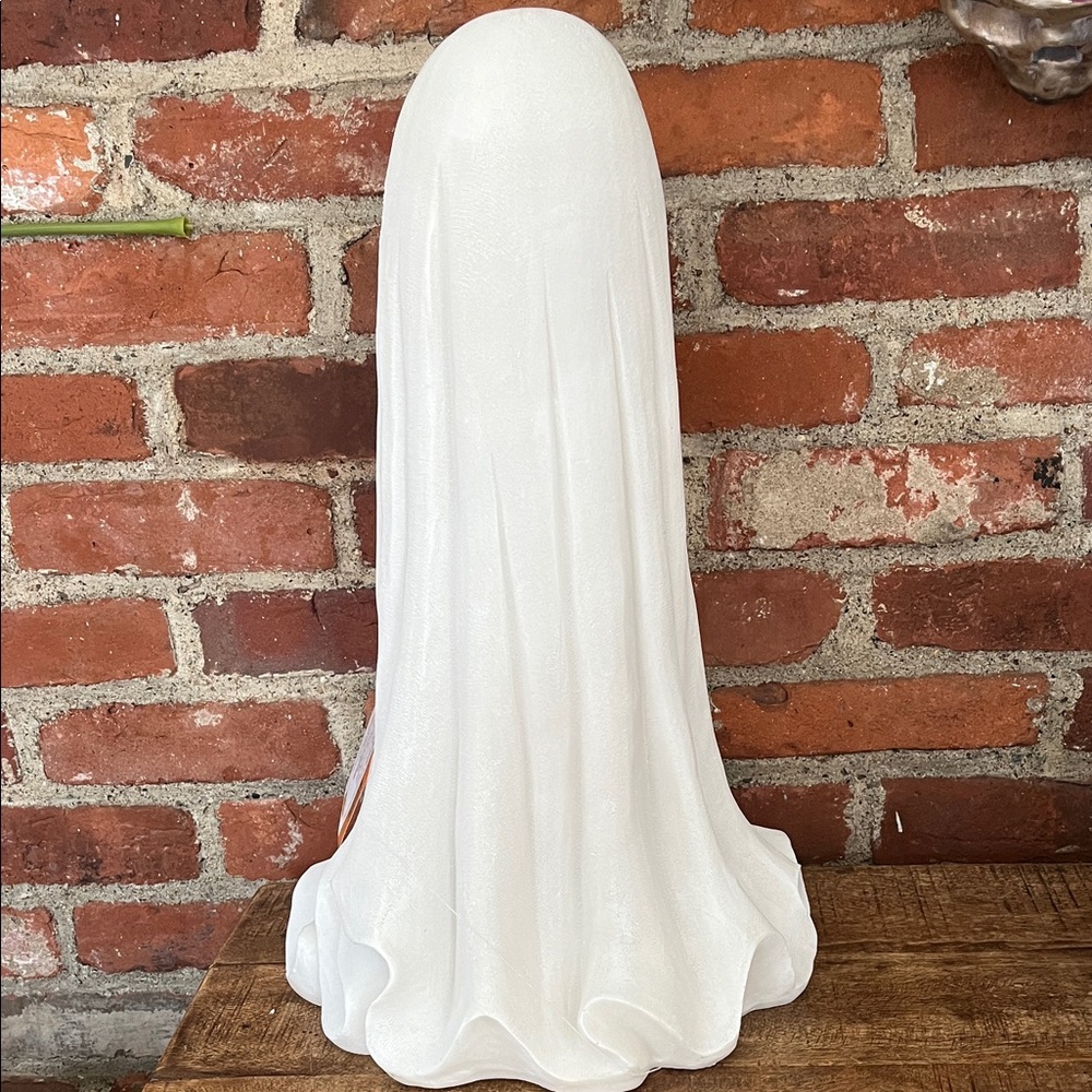 Martha Stewart 18 inch White Ghost Halloween Decoration - Picture 3 of 10